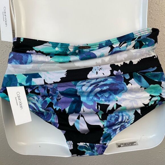 NWT Calvin Klein Bikini Top and Matching Bottoms Size M or L - Picture 7 of 8